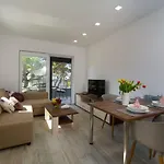 Felix 4*