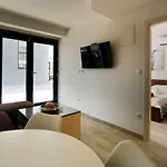 Felix 4*