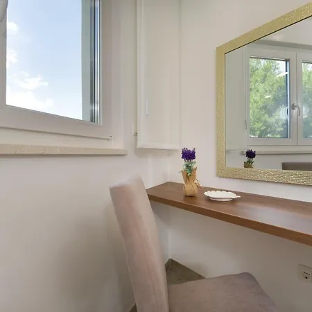 Lägenhetshotell Felix 4*