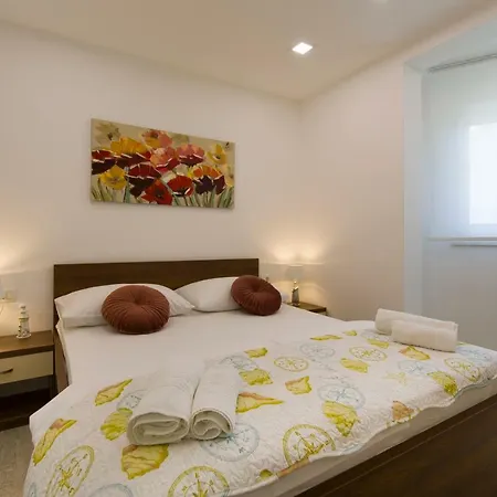 Aparthotel Felix Promajna