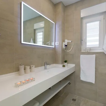 Lejlighedshotel Felix Promajna