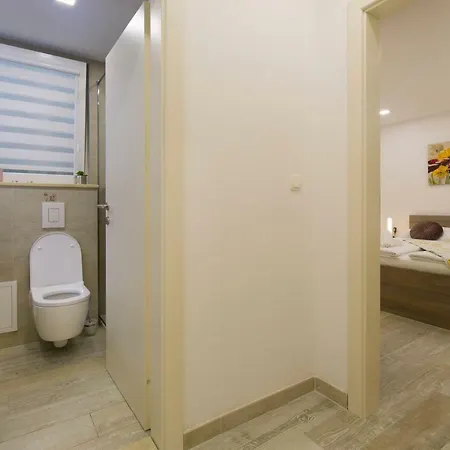 Felix Aparthotel Promajna