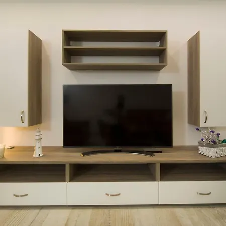 Lägenhetshotell Felix Promajna