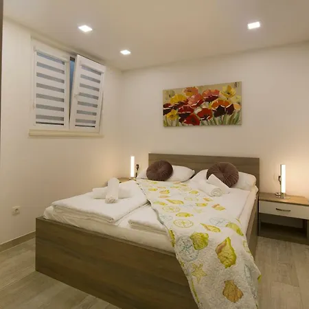 Felix Lägenhetshotell 4*