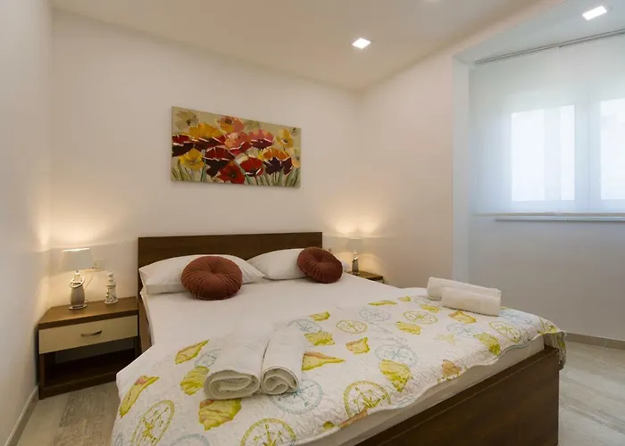 Aparthotel Felix Promajna