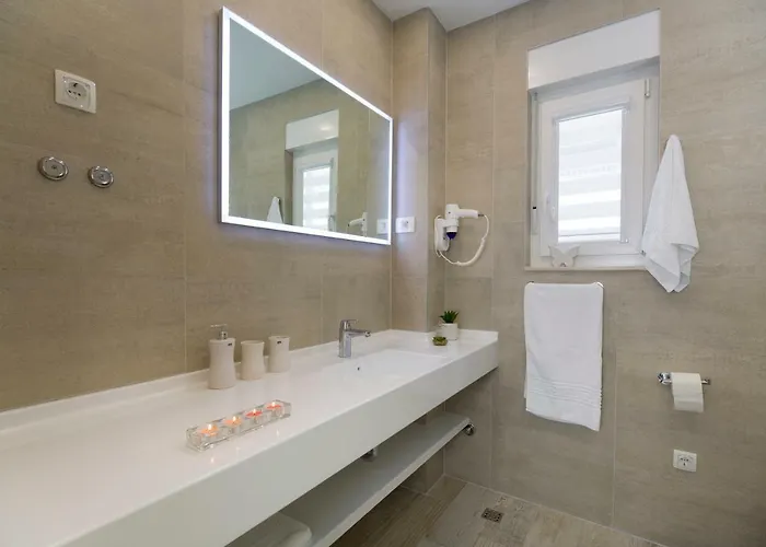 Aparthotel Felix Promajna