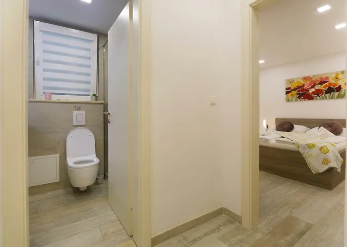 Felix Aparthotel Promajna