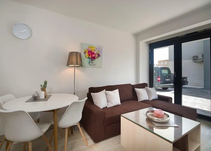 Aparthotel Felix Promajna